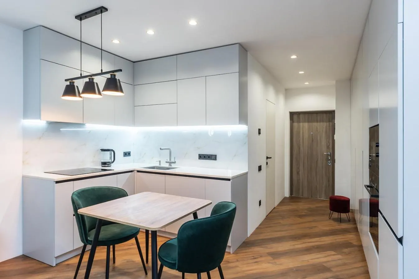 Люкс На Бориспільській Жк Олімпік Парк, Генератор На Будинку Kyiv Apartment